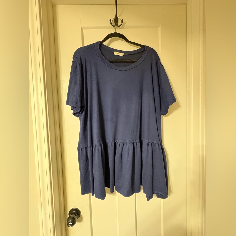Entro Super Soft Relaxed Peplum Tee - Navy
